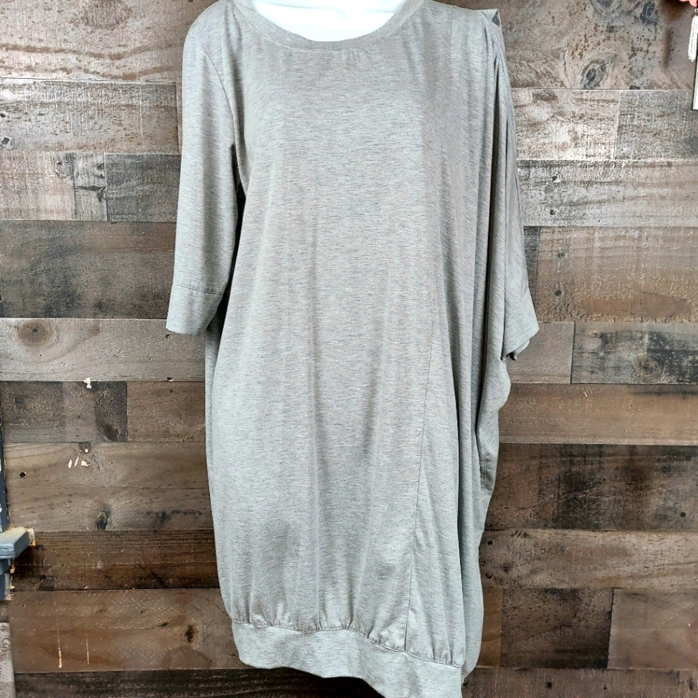 TOV Classic One Cold Shoulder Tunic Dress/Top